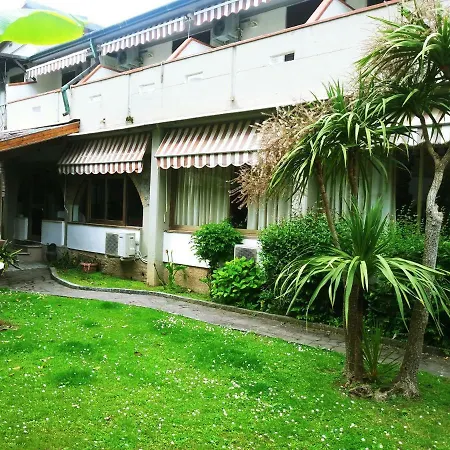 Hotel Claudio Marina di Massa