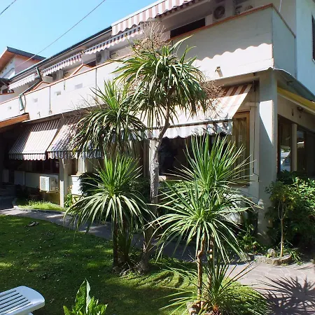 Hotel Claudio Marina di Massa